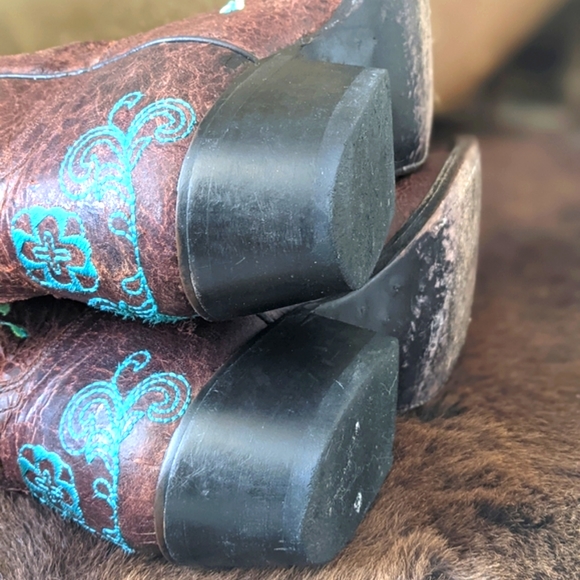 MACIE BEAN M8031 floral embroidered Sweet Sixteen snip toe cowgirl boots sz 7.5 - Picture 13 of 14